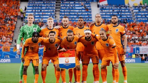 大乐透期号吴兴涵推荐：德布劳内幸运号17号